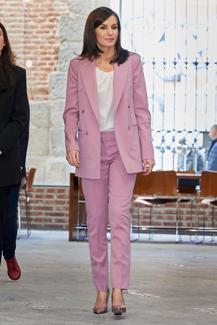 Este medio extranjero se deshace en elogios con la reina Letizia: el motivo se ve en la foto