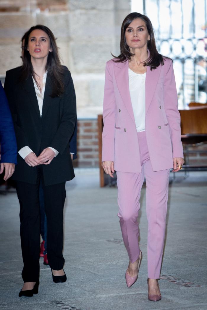 Este medio extranjero se deshace en elogios con la reina Letizia: el motivo se ve en la foto