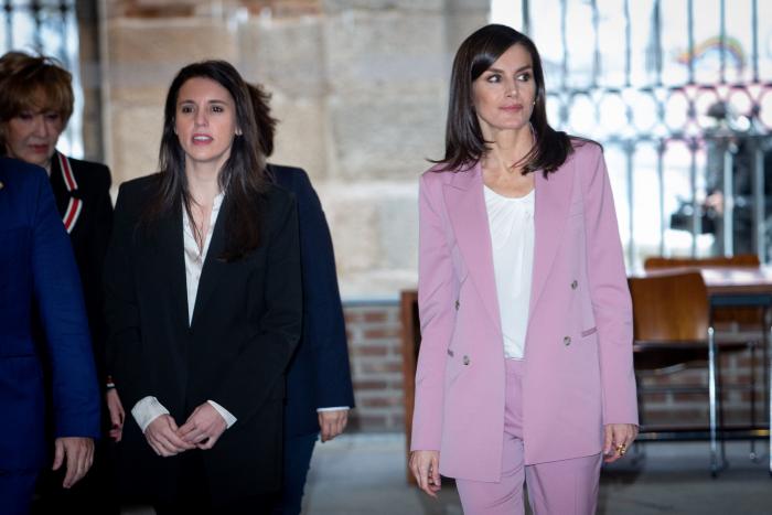 Este medio extranjero se deshace en elogios con la reina Letizia: el motivo se ve en la foto