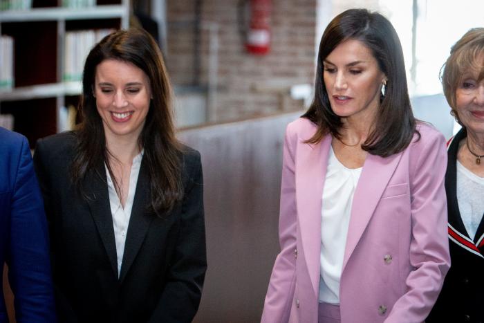 Este medio extranjero se deshace en elogios con la reina Letizia: el motivo se ve en la foto