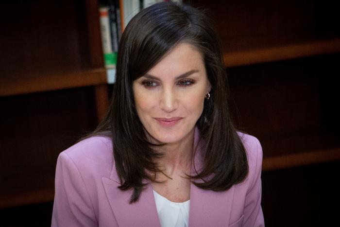 Este medio extranjero se deshace en elogios con la reina Letizia: el motivo se ve en la foto