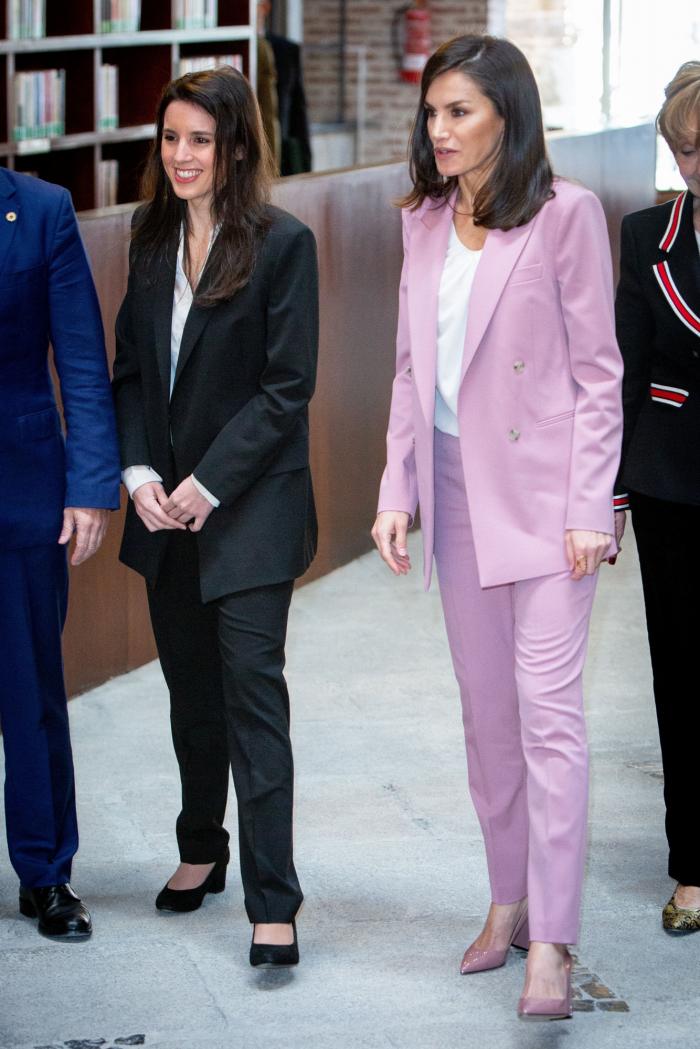 Este medio extranjero se deshace en elogios con la reina Letizia: el motivo se ve en la foto