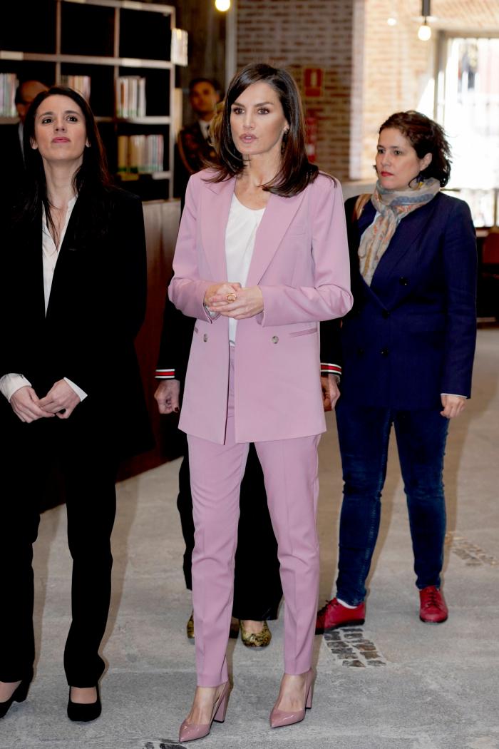 Este medio extranjero se deshace en elogios con la reina Letizia: el motivo se ve en la foto