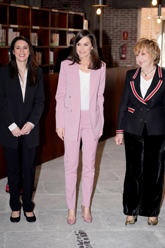 Este medio extranjero se deshace en elogios con la reina Letizia: el motivo se ve en la foto