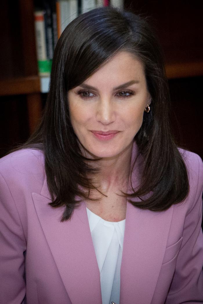 Este medio extranjero se deshace en elogios con la reina Letizia: el motivo se ve en la foto