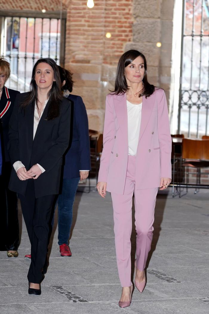 Este medio extranjero se deshace en elogios con la reina Letizia: el motivo se ve en la foto