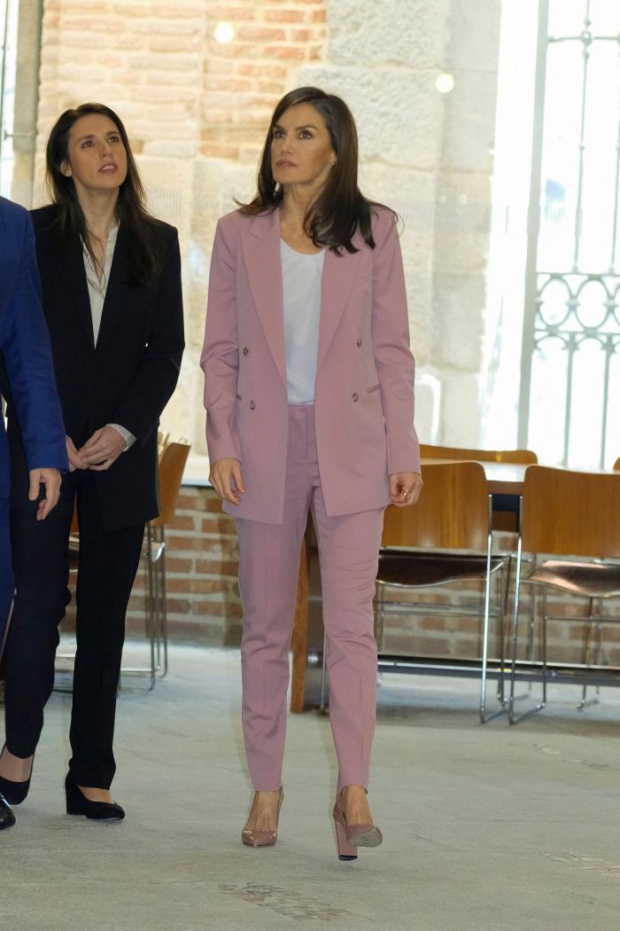 Este medio extranjero se deshace en elogios con la reina Letizia: el motivo se ve en la foto