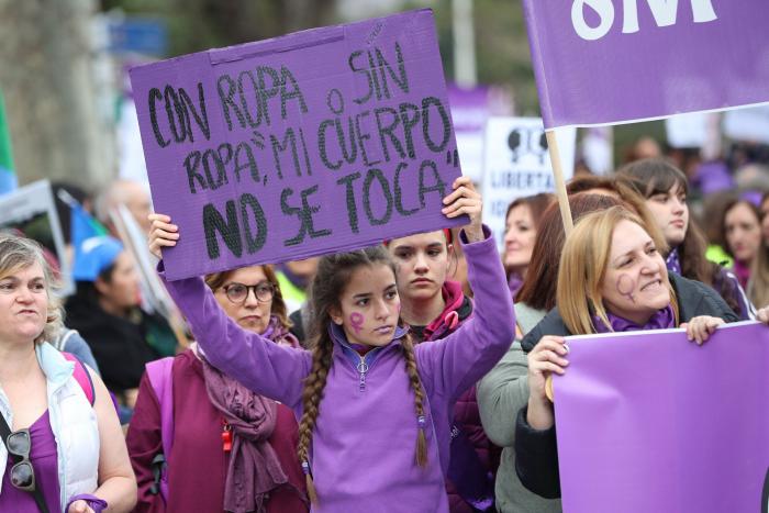 Andrea Fernández: “La abolición de la prostitución es una de las grandes tareas pendientes, tenemos que abordarla con urgencia”