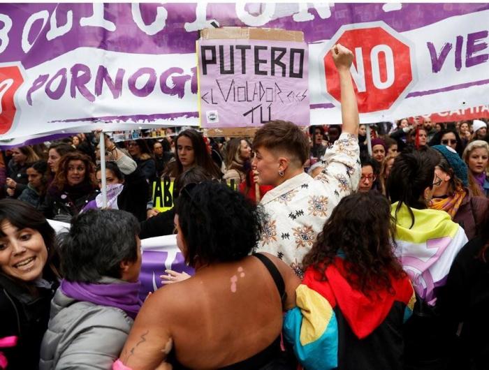 Andrea Fernández: “La abolición de la prostitución es una de las grandes tareas pendientes, tenemos que abordarla con urgencia”