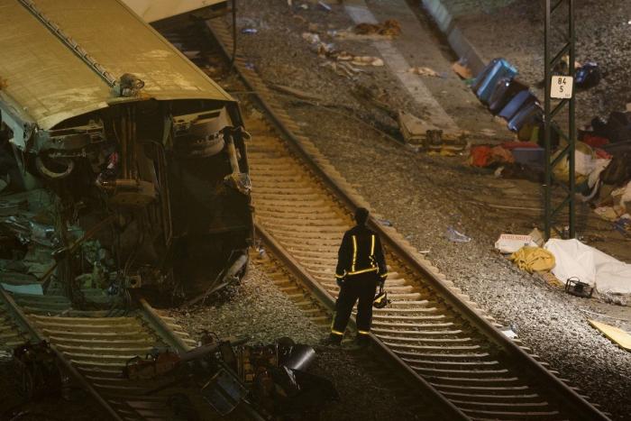 Los maquinistas de los trenes tendrán prohibido hablar por móvil a partir de marzo