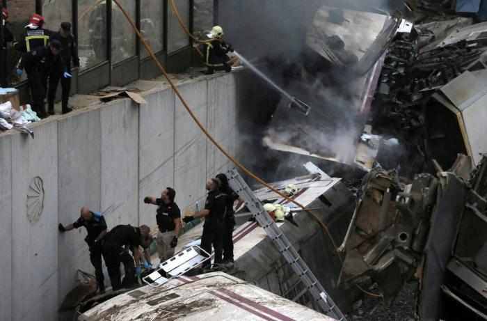 Ocho años de la tragedia de Angrois: a la espera de justicia por el accidente del Alvia que conmocionó a España