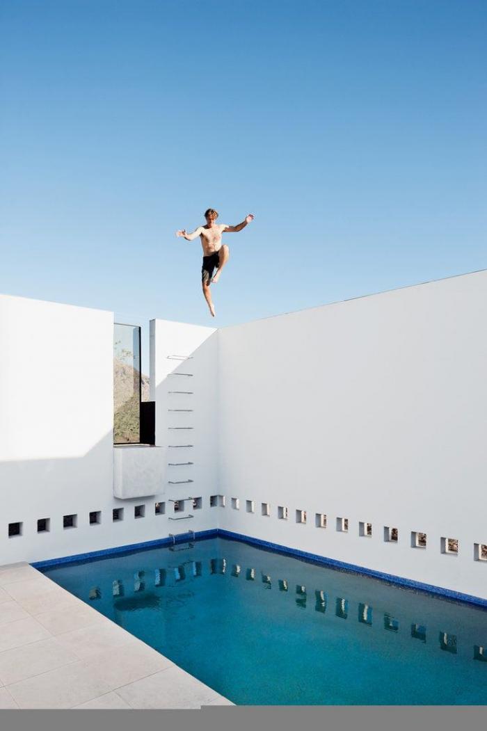 Deja flipando a medio Twitter al mostrar la forma de la piscina de una urbanización de Torrevieja