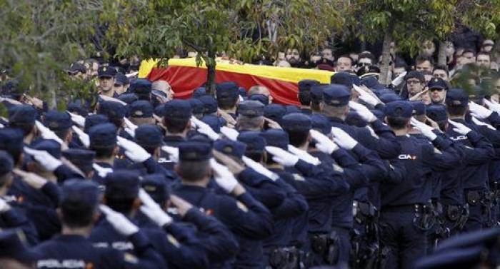 Funeral por los dos policías asesinados en Afganistán