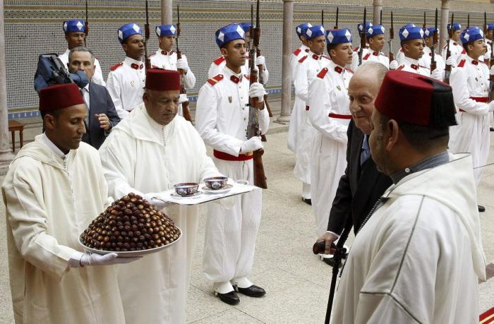 Mohamed VI de Marruecos promete una "nueva era" más social en el 20º aniversario de su reinado