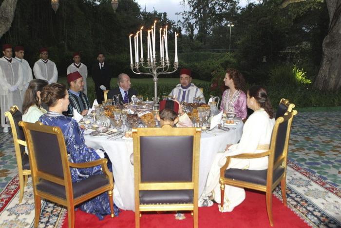 Mohamed VI de Marruecos promete una "nueva era" más social en el 20º aniversario de su reinado