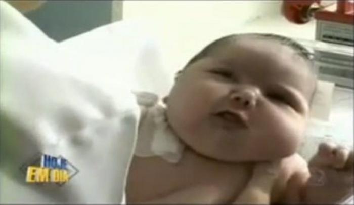 Kate Hudson levanta ampollas por un comentario sobre su cesárea