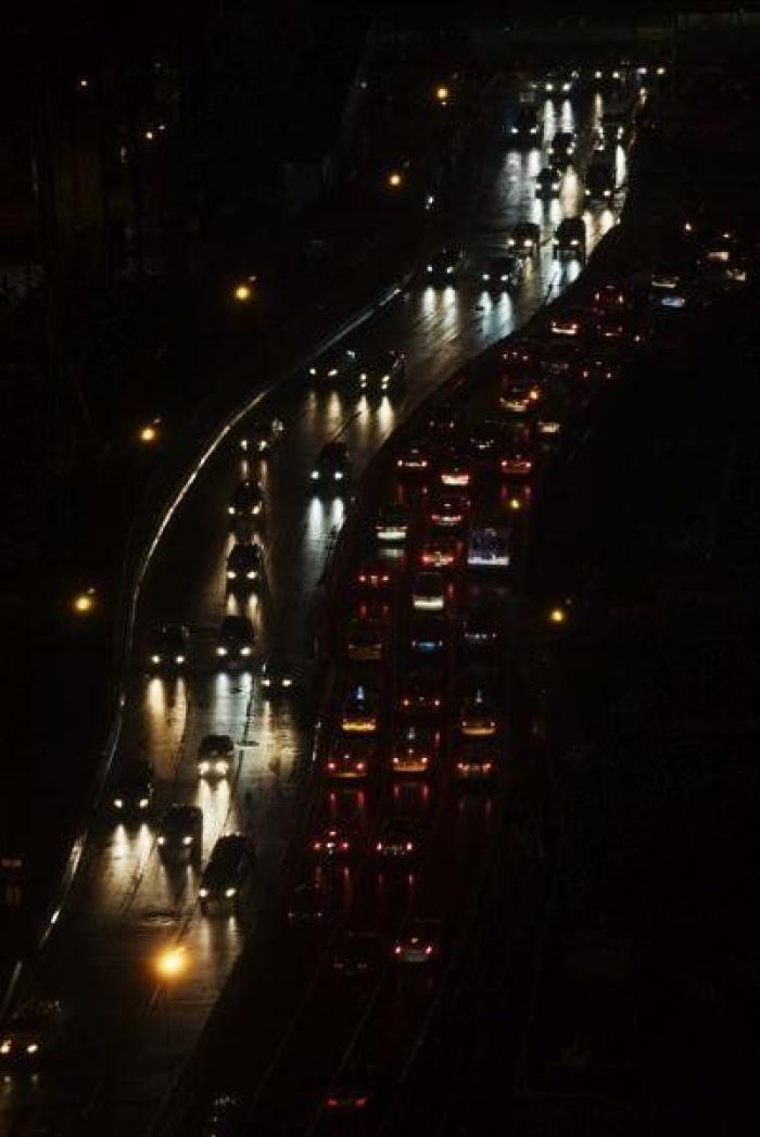 Cuidado con darle conversación a este conductor de Uber o acabarás cantando y bailando con él (VÍDEO)