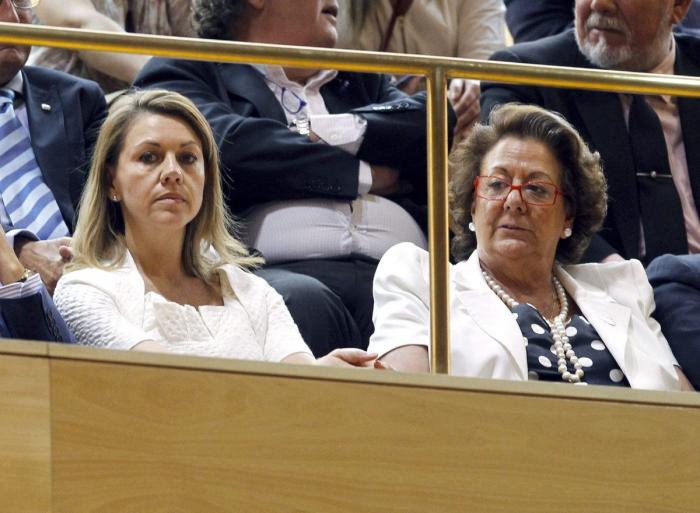 La portavoz del PSOE responde a Almeida con un vídeo de Almeida: la cara final lo dice todo