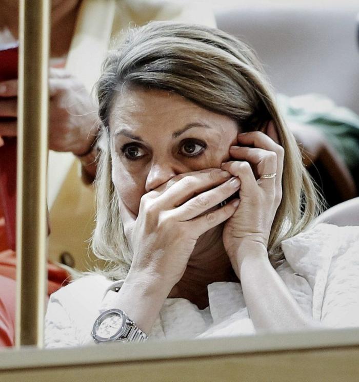 La portavoz del PSOE responde a Almeida con un vídeo de Almeida: la cara final lo dice todo