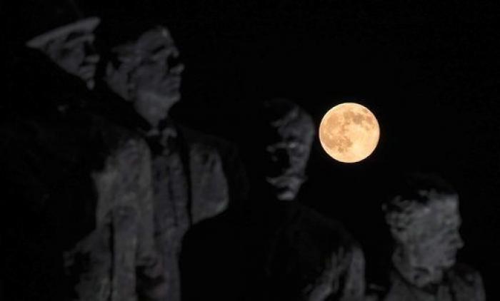 Cervantes ya tiene su estrella (y El Quijote, todo un sistema planetario)