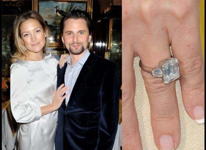 Scarlett Johansson presume de anillo de compromiso en la Comic Con de San Diego