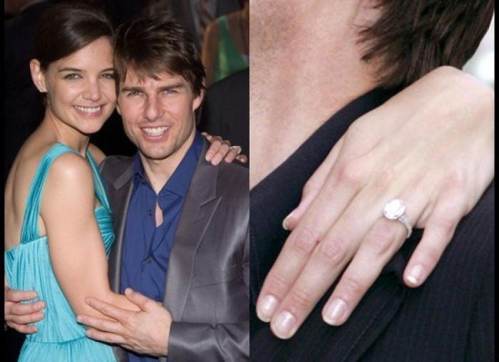 Scarlett Johansson presume de anillo de compromiso en la Comic Con de San Diego