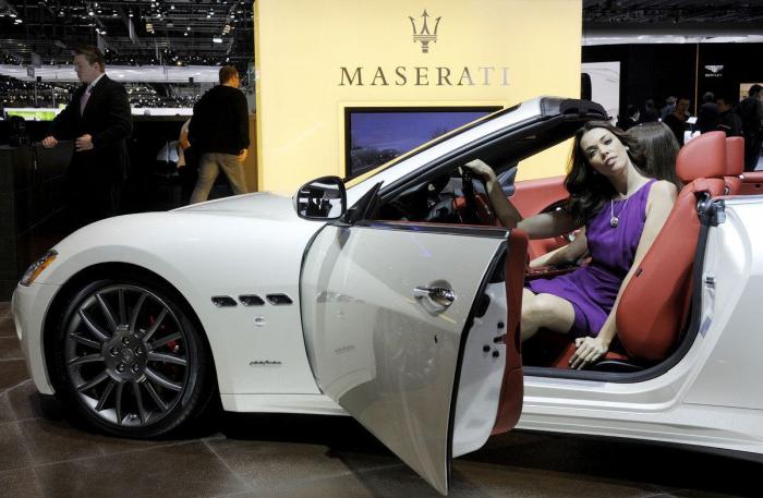 Cristiano Ronaldo le hace un regalo de 100.000 euros a su madre y le llueven las críticas