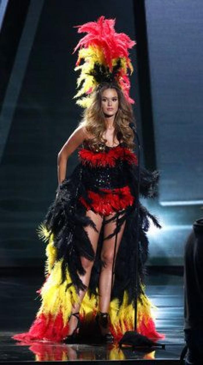 El presentador de Miss Universo se confunde y corona a la concursante equivocada (VÍDEO)