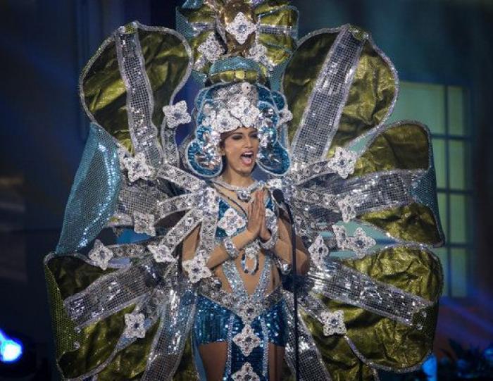 Dalí, un átomo y un orangután: los trajes regionales de Miss Universo 2017