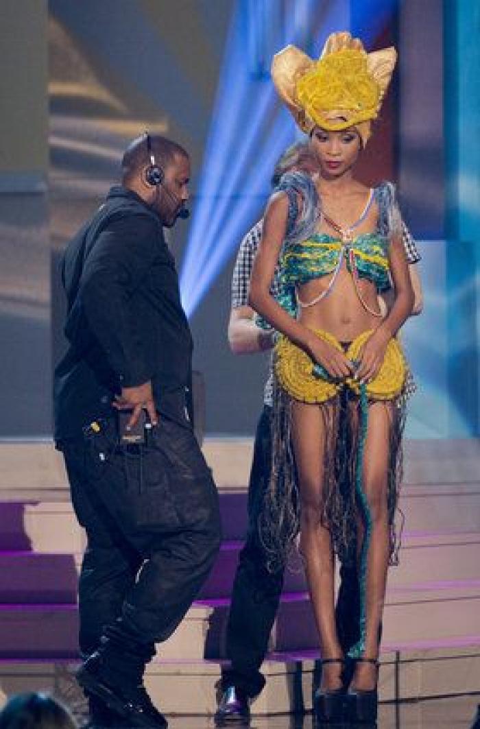 Dalí, un átomo y un orangután: los trajes regionales de Miss Universo 2017