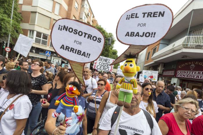 El PSOE no tarda ni un segundo en desarmar este tuit del PP