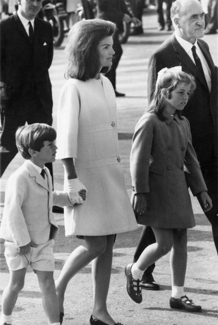 Pura moda americana: Melania Trump elige a Ralph Lauren y se inspira en Jackie Kennedy