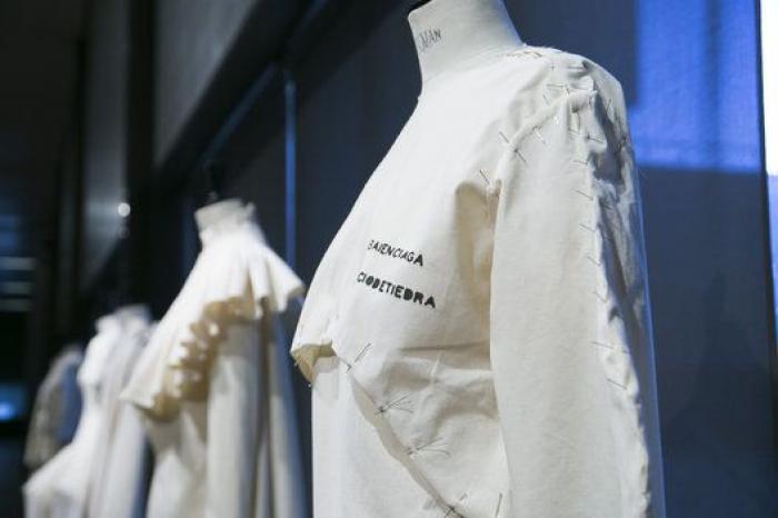 La bandolera que ha revolucionado Twitter: hay que verla para creerlo