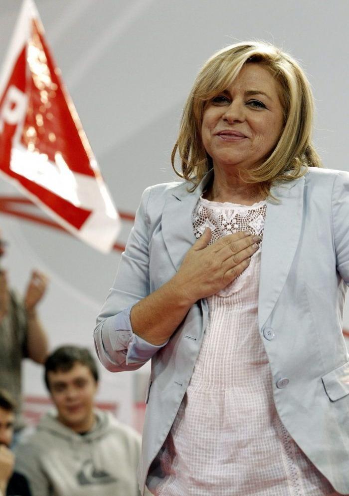 Aprende a poner cara de político en un cierre de campaña (FOTOS)