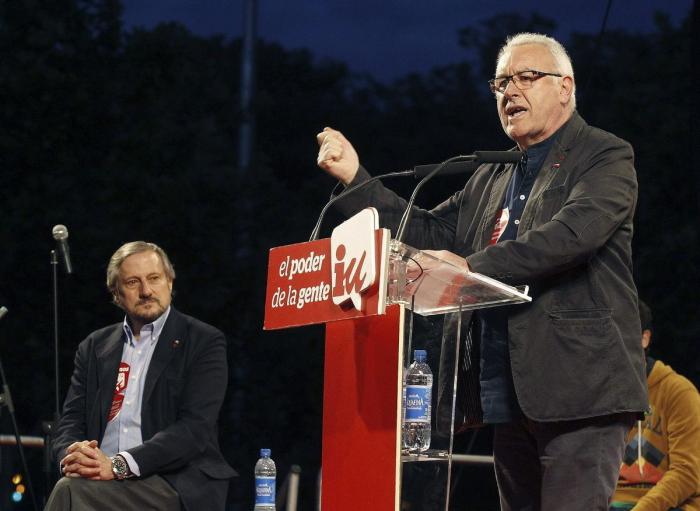 Aprende a poner cara de político en un cierre de campaña (FOTOS)