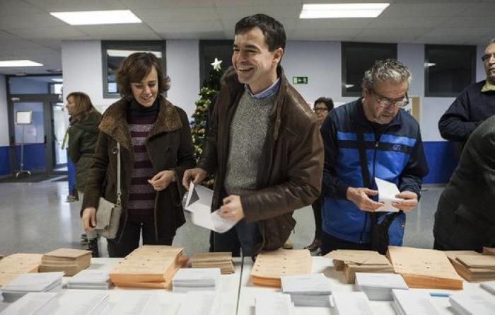 Políticos sin DNI y el voto "equivocado" de discapacitados, anécdotas del 20D
