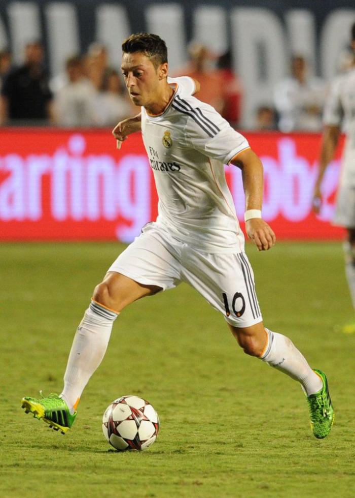 10 curiosidades científicas que hacen que los zurdos molen