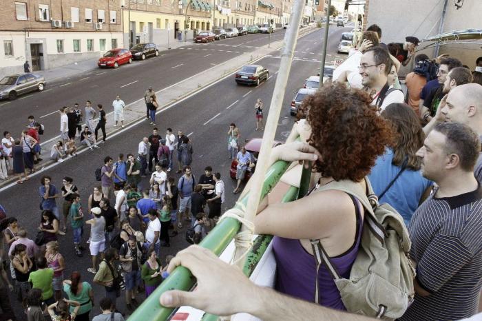 Se atrinchera 17 horas en una nave en Zaragoza para evitar ser desahuciado