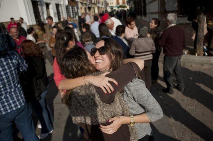 Se entera en directo en Canal Sur de que realmente no le ha tocado el Gordo