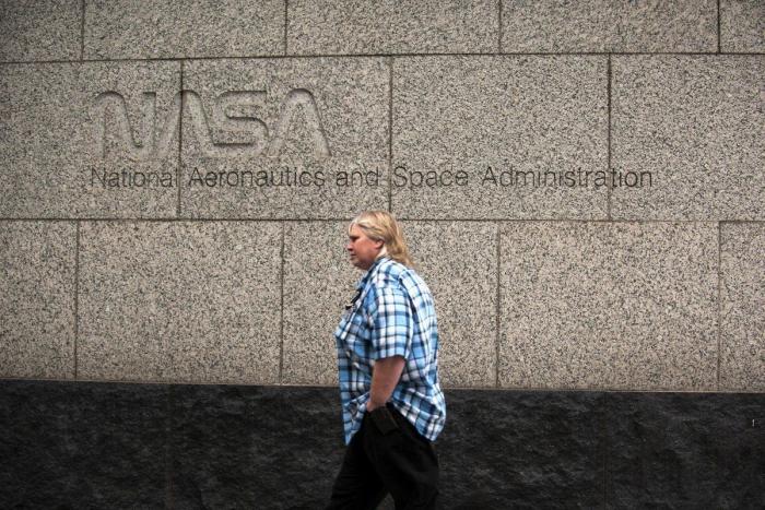 Hasta 20 editoriales publicarán de forma conjunta las memorias de Snowden el 17 de septiembre