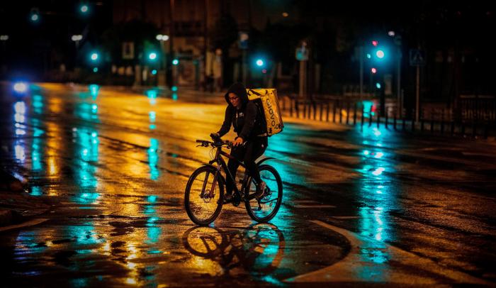 ¿Es necesario llevar un justificante para ir a cuidar a mayores o dependientes?