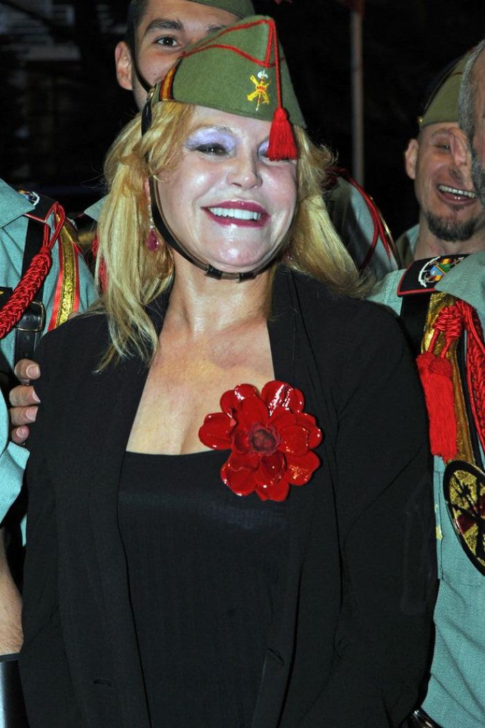 Las peores fotos de los famosos: imágenes de celebridades que nunca debieron ver la luz (FOTOS)