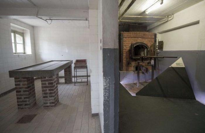 Los reyes honran en Viena a los republicanos víctimas del nazismo