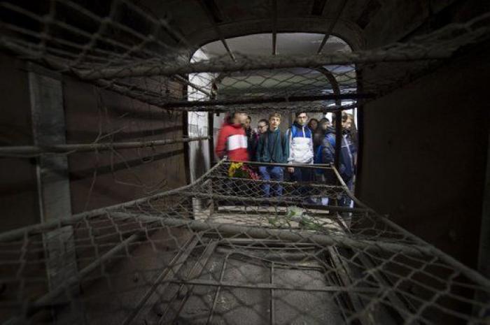 Los reyes honran en Viena a los republicanos víctimas del nazismo