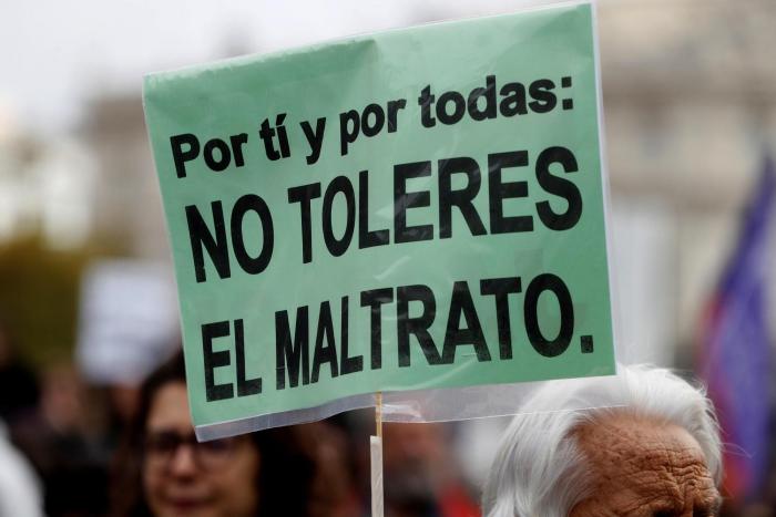 Vi a un hombre maltratando a su mujer y tuve que intervenir. Luego me di cuenta de mi error