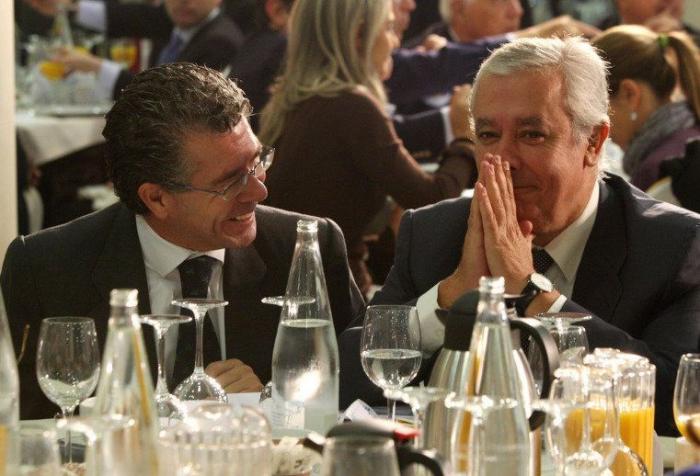 El juez cierra parte de Púnica pero sigue investigando a Aguirre por la financiación irregular del PP madrileño