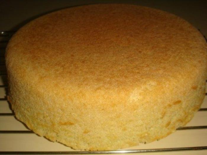 Cómo hacer bizcocho de yogur en sólo 25 minutos