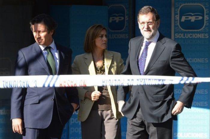 Un hombre que transportaba dos bombonas de butano empotra su coche contra la sede del PP