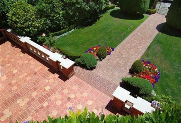 Marissa Mayer, la jefa de Yahoo!, compra la casa más cara de San Francisco junto a su marido Zach Bogue