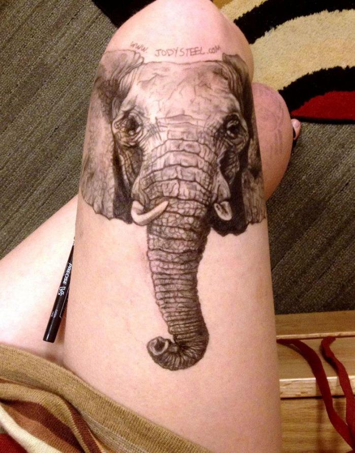 Leg Art: cuando hacerse dibujos con boli en la pierna se va de las manos (FOTOS)